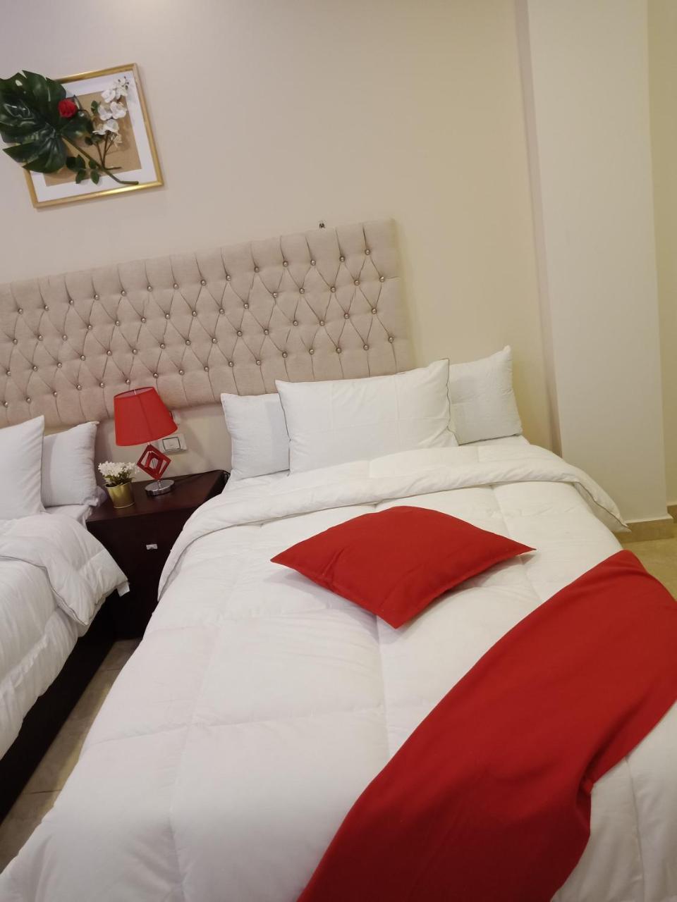 Amon Holiday Pyramids Inn Kafret el-Gabal Buitenkant foto