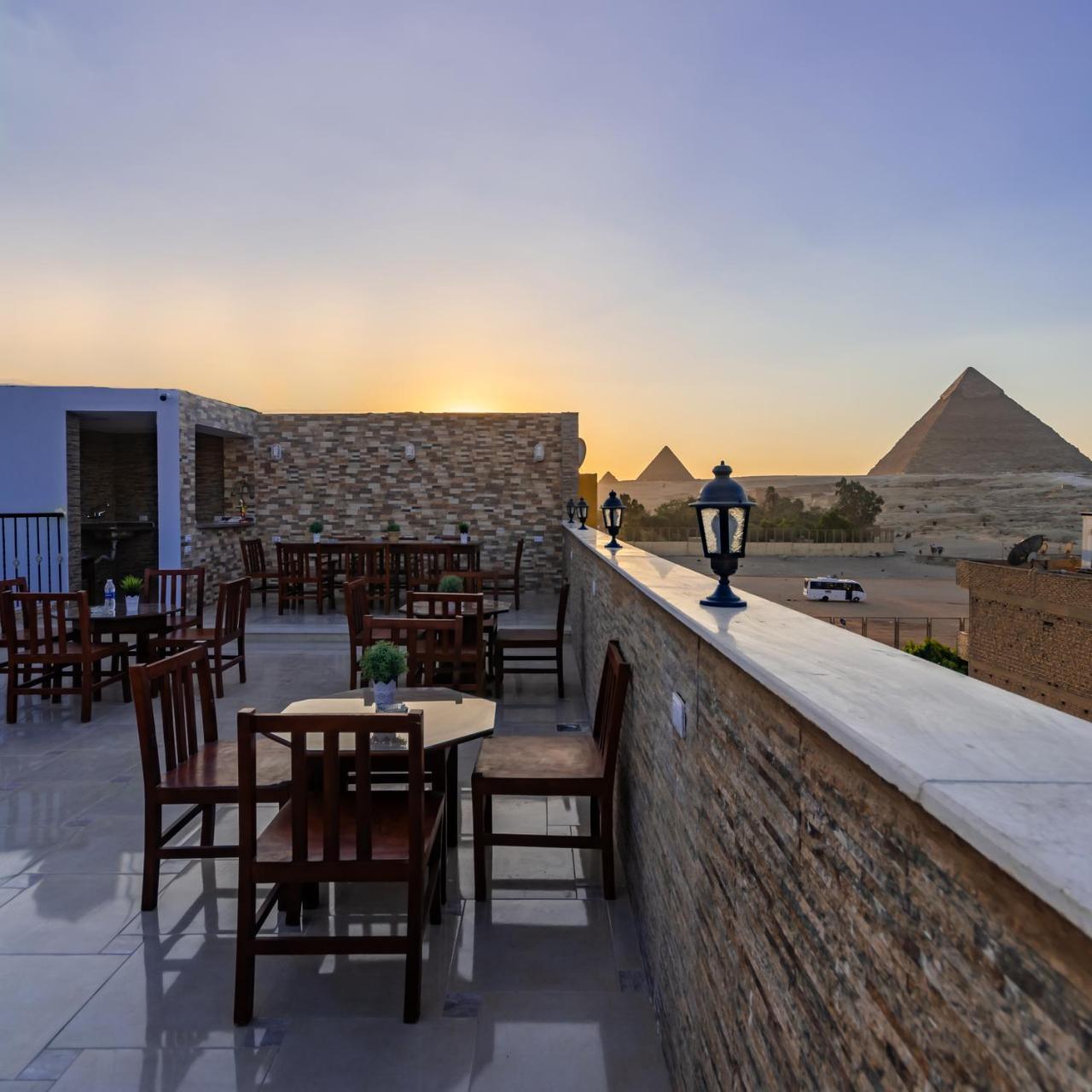Amon Holiday Pyramids Inn Kafret el-Gabal Buitenkant foto